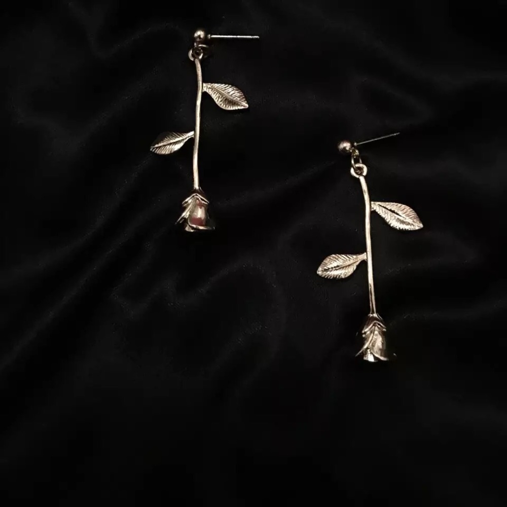Rose silver earrings handmade
